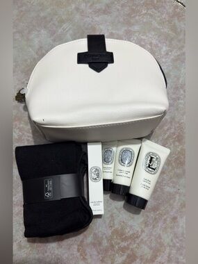 Diptyque Qatar Business Class Amenity Kit